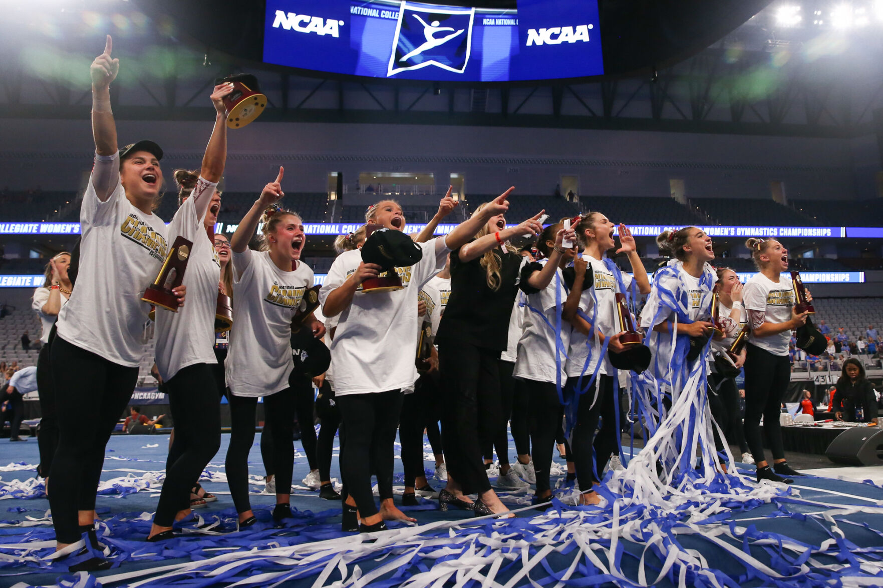 Sooners celebrate